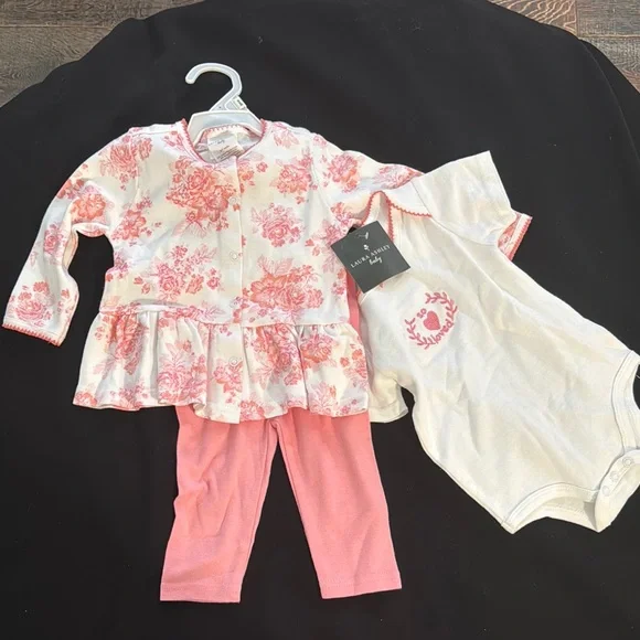 NWT Laura Ashley Baby Outfit Set with Floral Top and Pink Leggings - Picture 1 of 4